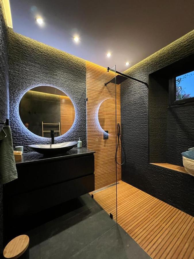 Villa Nawal Et Sa Piscine Chauffee Sans Vis-A-Vis Agadir Ngoại thất bức ảnh