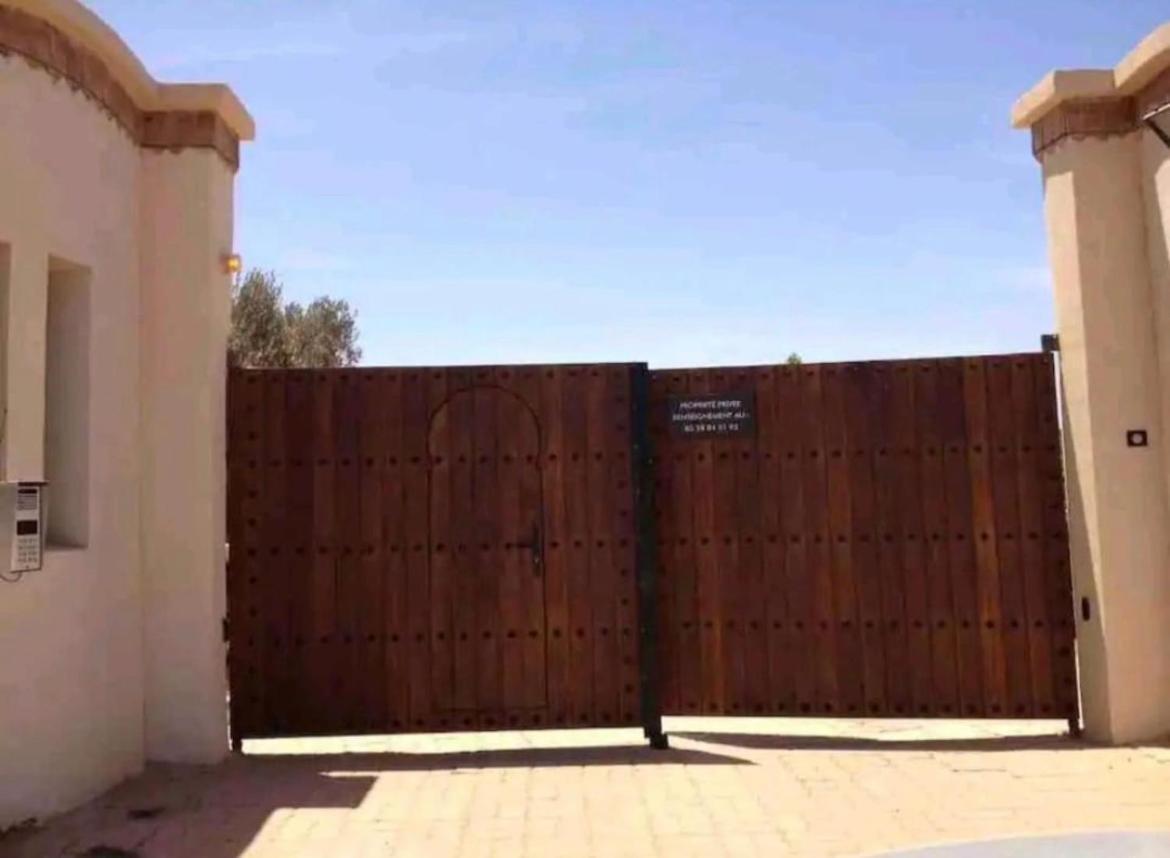 Villa Nawal Et Sa Piscine Chauffee Sans Vis-A-Vis Agadir Ngoại thất bức ảnh